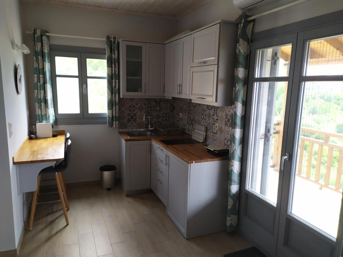 Eden View Apartment Sotir Екстериор снимка